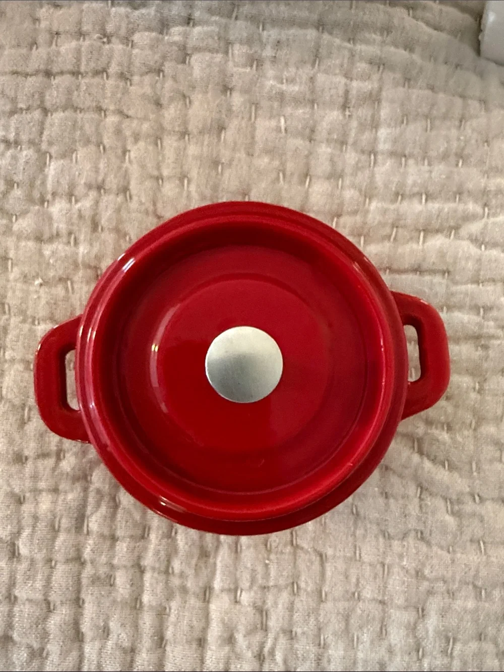 Red 8-Piece Cast Iron Cocotte Set